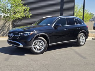 Used 2025 Mercedes-Benz GLC 300 image 1