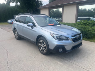 Used 2018 Subaru Outback 2.5i Limited image 1