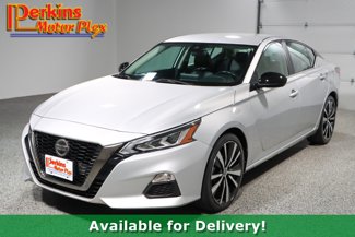 Used 2021 Nissan Altima 2.5 SR image 1