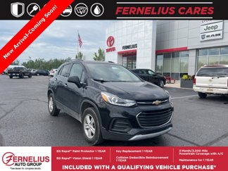Used 2019 Chevrolet Trax LT w/ LT Convenience Package image 1