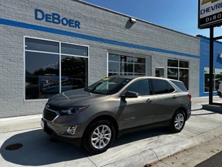 Used 2018 Chevrolet Equinox LT image 1