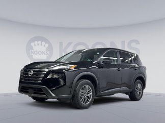 Used 2024 Nissan Rogue S image 1
