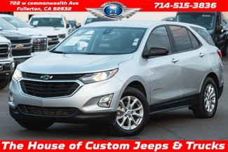 Used 2020 Chevrolet Equinox LS w/ LS Convenience Package image 1