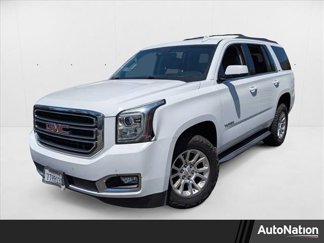Used 2017 GMC Yukon SLT image 1