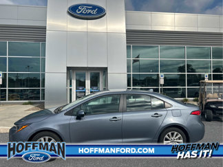 Used 2024 Toyota Corolla LE image 1