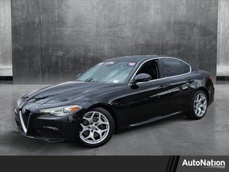 Used 2018 Alfa Romeo Giulia Ti image 1