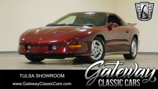 Used 1993 Pontiac Firebird Coupe image 1