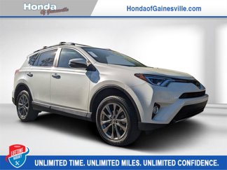 Used 2018 Toyota RAV4 Limited image 1