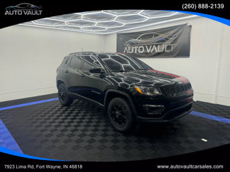 Used 2019 Jeep Compass Latitude image 1