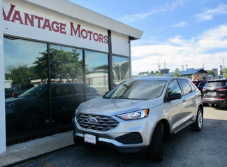 Used 2020 Ford Edge SE image 1
