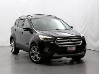 Used 2019 Ford Escape Titanium image 1