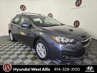 Used 2017 Subaru Impreza 2.0i Premium image 1