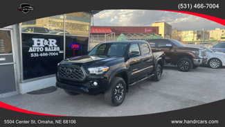 Used 2020 Toyota Tacoma TRD Off-Road image 1