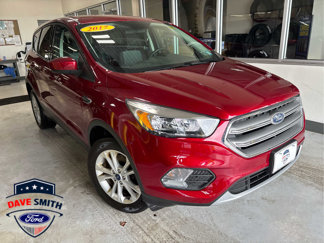 Used 2017 Ford Escape SE image 1