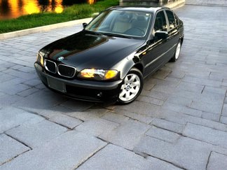 Used 2004 BMW 325i Sedan image 1