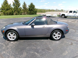 Used 2006 MAZDA MX-5 Miata Touring image 1