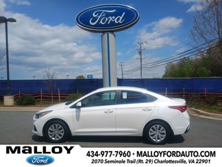 Used 2022 Hyundai Accent SE image 1