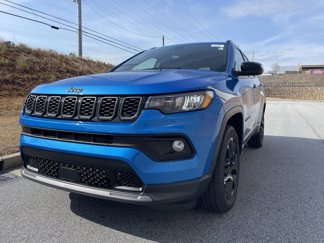 New 2025 Jeep Compass Latitude w/ Altitude Special Edition image 1