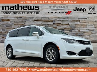 Used 2017 Chrysler Pacifica Limited w/ Advanced Safetytec Group image 1