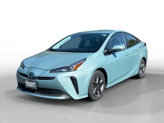Used 2019 Toyota Prius L Eco image 1
