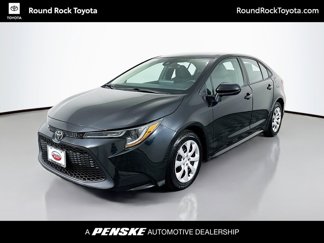 Used 2022 Toyota Corolla LE image 1