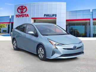 Used 2017 Toyota Prius Four video 1