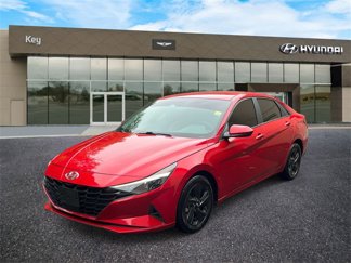 Used 2022 Hyundai Elantra SEL w/ Convenience Package image 1