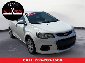 Used 2020 Chevrolet Sonic LT image 1