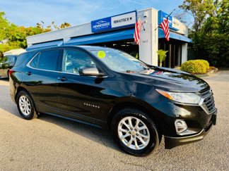 Used 2020 Chevrolet Equinox LT w/ Driver Convenience Package image 1