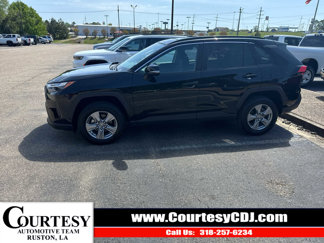 Used 2024 Toyota RAV4 XLE image 1