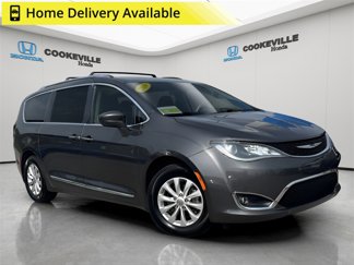Used 2019 Chrysler Pacifica Touring-L image 1