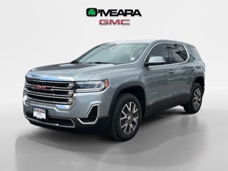 Used 2023 GMC Acadia SLE image 1
