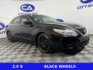 Used 2018 Nissan Altima 2.5 S image 1