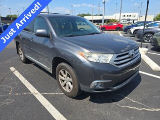 Used 2013 Toyota Highlander Plus image 1