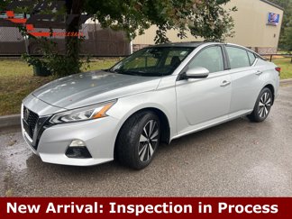 Used 2019 Nissan Altima 2.5 SV image 1