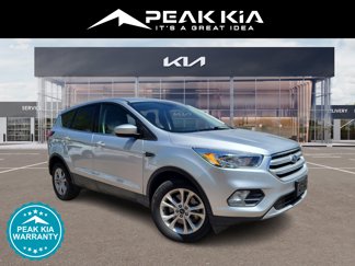 Used 2019 Ford Escape SE image 1