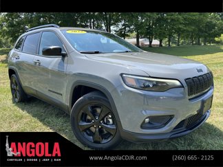 Used 2022 Jeep Cherokee Latitude Lux image 1