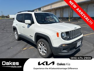 Used 2018 Jeep Renegade Latitude w/ Popular Equipment Group image 1