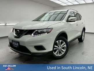 Used 2016 Nissan Rogue SV w/ SV Premium Package image 1