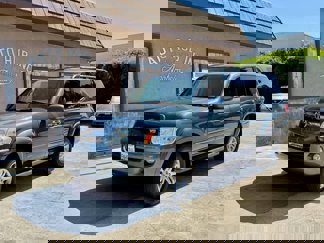 Used 2005 Toyota Sequoia SR5 image 1