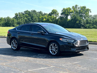 Used 2019 Ford Fusion SEL image 1