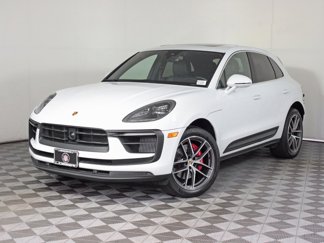 Certified 2023 Porsche Macan S image 1