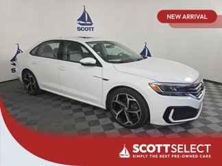 Used 2020 Volkswagen Passat 2.0T R-Line image 1