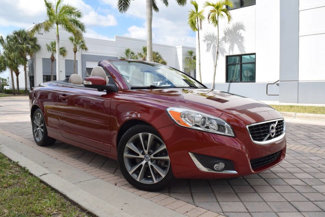 Used 2013 Volvo C70 T5 w/ Climate Pkg image 1