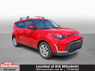 Used 2023 Kia Soul LX image 1