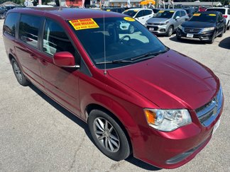 Used 2016 Dodge Grand Caravan SE image 1