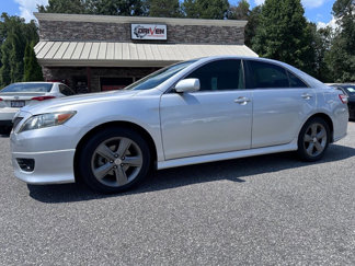 Used 2011 Toyota Camry SE video 1