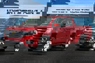 Used 2016 Chevrolet Colorado LT w/ LT Convenience Package image 1