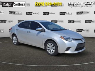 Used 2015 Toyota Corolla LE image 1