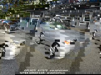 Used 2004 Toyota Camry XLE image 1